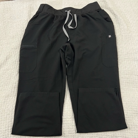 FIGS High Waisted Yola Skinny Scrub Pants Black Size 3XL - Picture 3 of 4